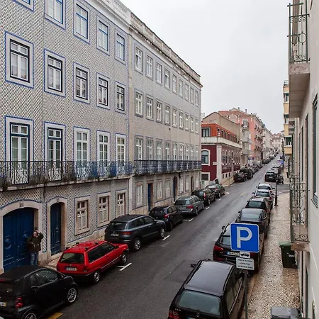 Brand New 2-bedroom In Estrela Lisboa