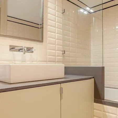 Brand New 2-bedroom In Estrela Apartamento